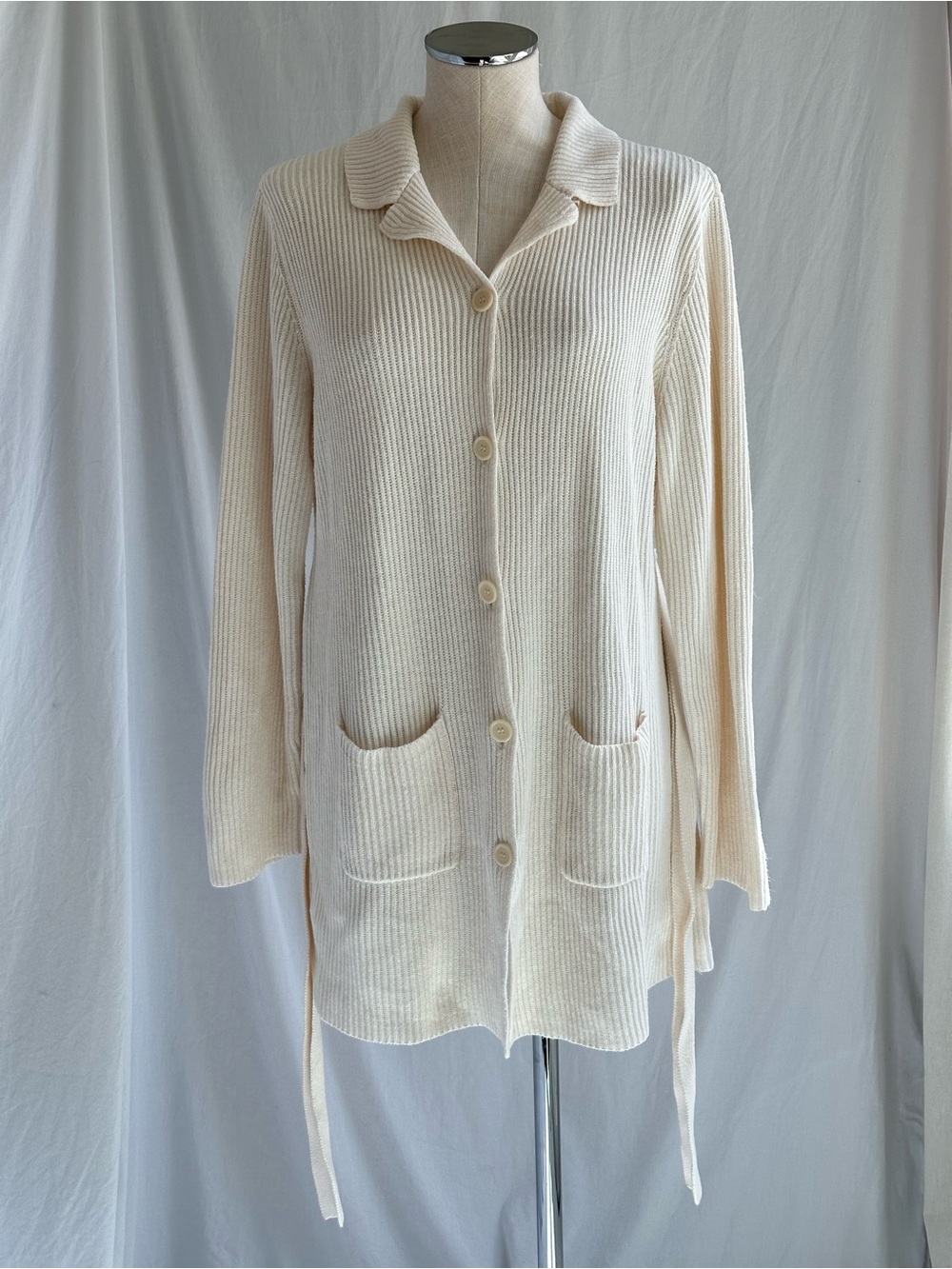 SOLD Liz Claiborne 90s Cream Button Knit Sweater Cardigan w/ Belt Tie - Picture 4 of 13